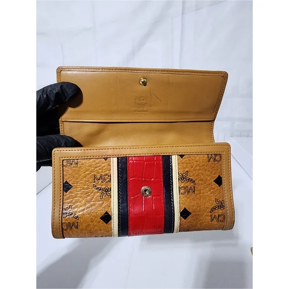 MCM Women's Tan and Red Leather Wallet - Picture 12 of 16